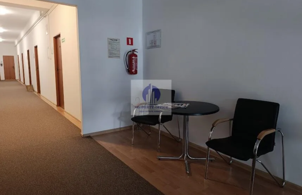 Mokotów: lokal biurowy 15,71m2 do wynajęcia