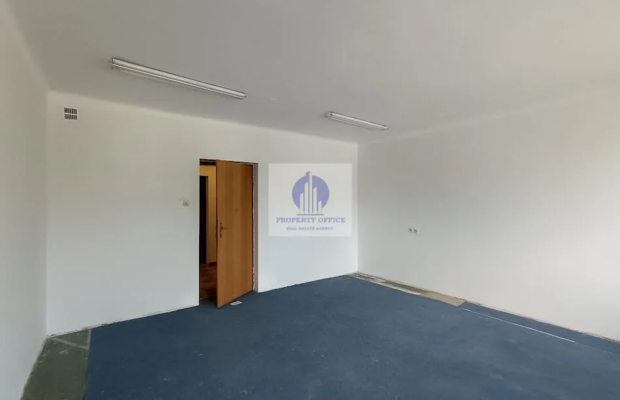 Włochy: lokal biurowy 24,90m2 do wynajęcia