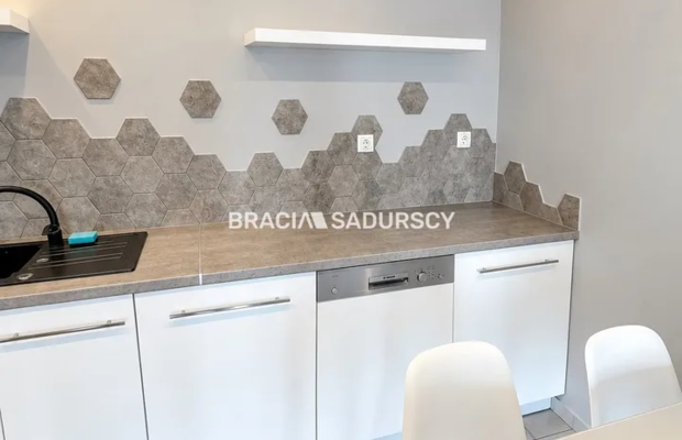 3-pokojowe mieszkanie z balkonem | Żabiniec 