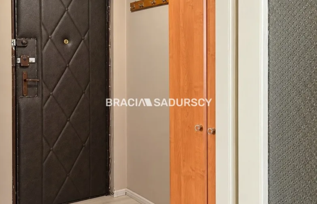 Mieszkanie 42 m² | 1 pokój | balkon | piwnica 10 m² | Skawina, ul. Jana Kilińskiego  
 

 Do wynajęcia mieszkanie o powierzchni