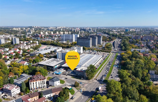 Obiekt handlowy z możl. rozbudowy, działka 250m2