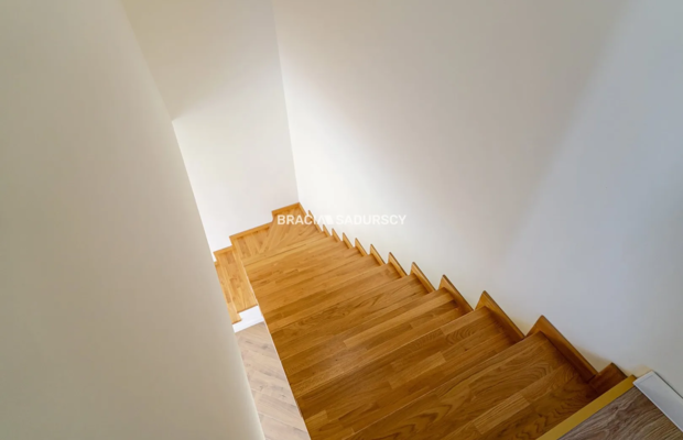 Nowoczesny bliźniak w Rudawie| gmina Zabierzów | 84,4 m²  
 
Na sprzedaż nowoczesny, komfortowy bliźniak o całkowitej powierzch