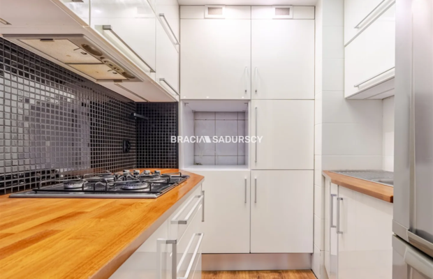 Do wynajęcia nowoczesne mieszkanie po remoncie - 38 m² | os. Strusia, Kraków Nowa Huta   
 
Cena najmu: 2 500 zł | 2 pokoje | P
