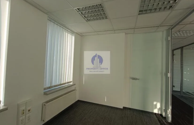 Śródmieście: lokal biurowy 14,87 m2 do wynajęcia
