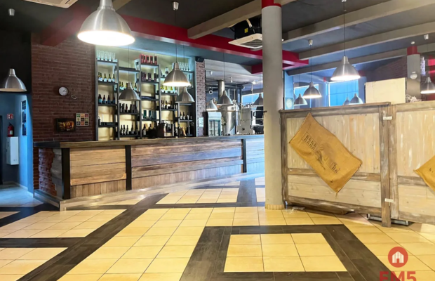 Budynek 800 m2  handel-usługi-produkcja