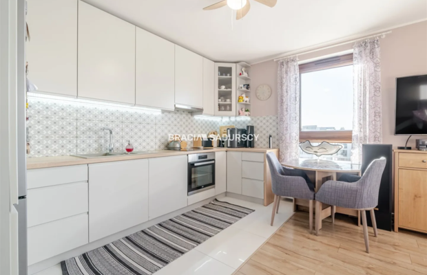 3 POKOJE | LOGGIA | KLIMATYZACJA | MISTRZEJOWICE