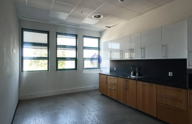 Warszawa Ursynów : lokal biurowy 40 m2 do wynajęcia