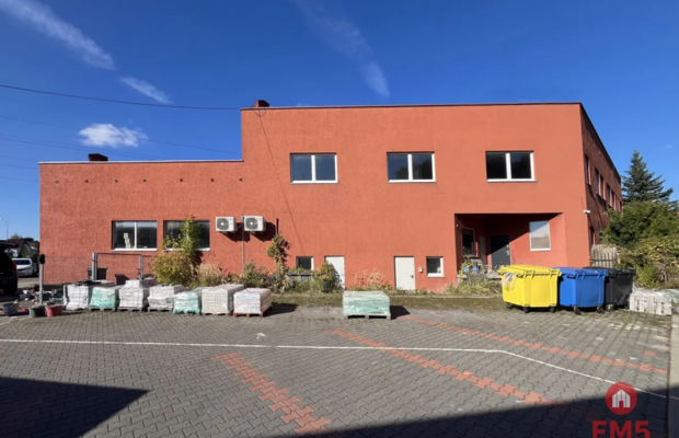 Budynek 800 m2  handel-usługi-produkcja