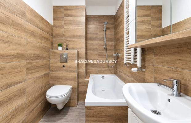 2 POK| DUŻY BALKON|MIEJSCE POSTOJOWE|UL.NIEBYŁA