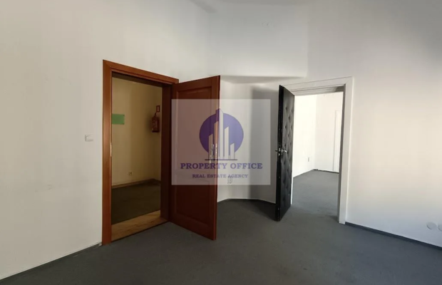 Śródmieście: lokal biurowy 34,43m2 do wynajęcia