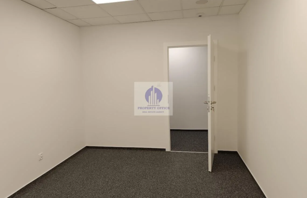 Śródmieście: lokal biurowy 25,77 m2 do wynajęcia