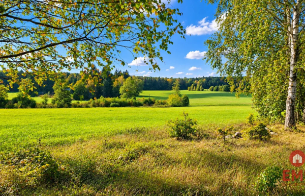 Działka 1692 m2. Łubianka