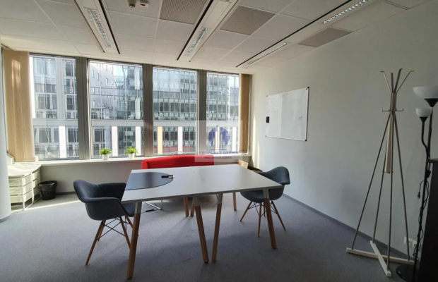 Wola: lokal biurowy 236m2 do wynajęcia