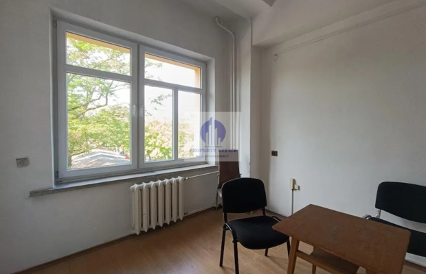 Wawer: lokal biurowy 37,53m2 do wynajęcia