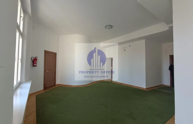 Śródmieście: lokal biurowy 160,83 m2 na wynajem