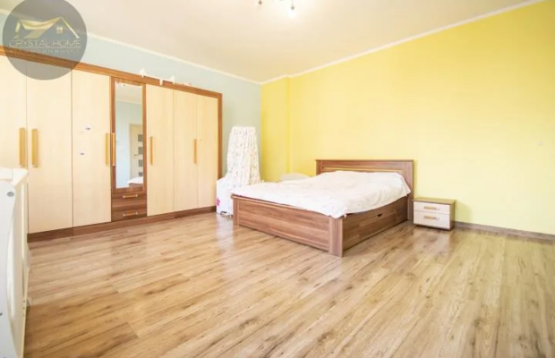 Mieszkanie 174m2 z balkonem 4 pokoje 2 łazienki