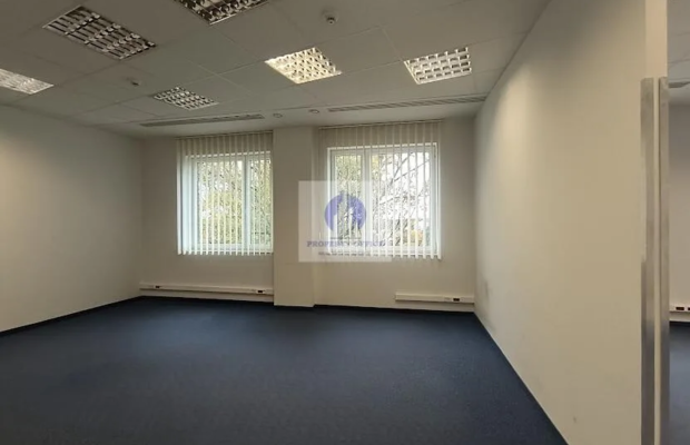 Mokotów: lokal biurowy 81,90 m2 do wynajęcia