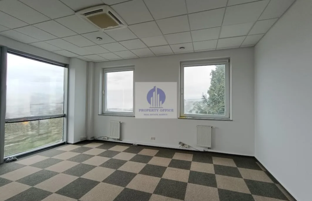 Warszawa Włochy: lokal biurowy 77,84 m2 do wynajęcia