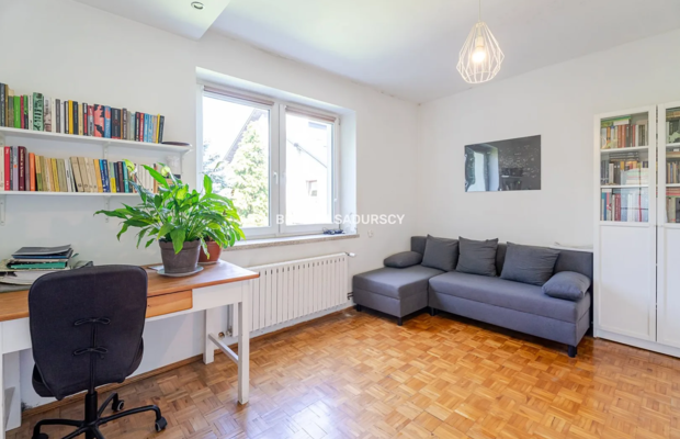 Dom z dużą działką budowlaną. Rzozów 87 arów.