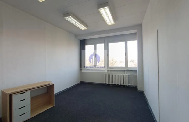 Praga Południe: lokal biurowy 22,90 m2 do wynajęcia