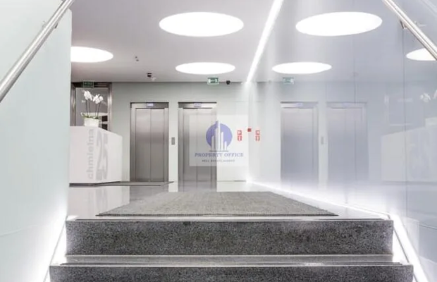 Śródmieście: lokal biurowy 337m2 do wynajęcia