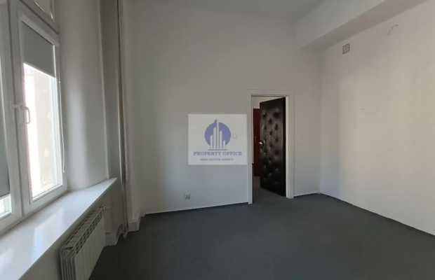 Śródmieście: lokal biurowy 17,82m2 do wynajęcia
