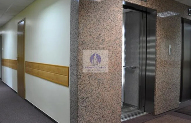 Wola: lokal biurowy 34,50 m2 do wynajęcia