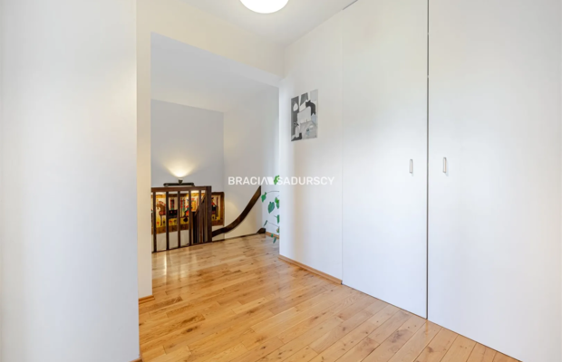 Duże dwupoziomowe mieszkanie|5 pokoi| 88,8 m2|