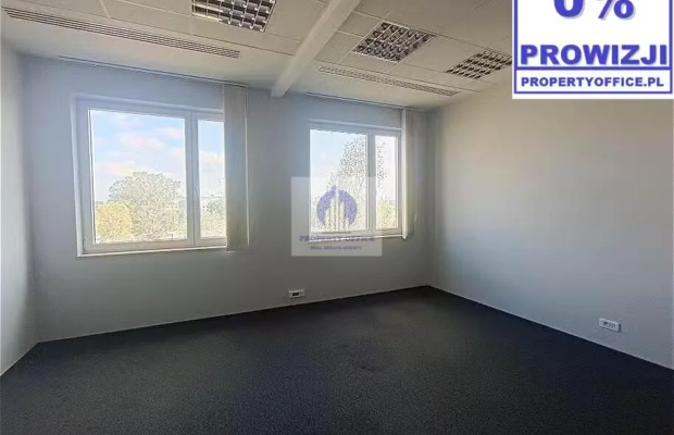 Mokotów: lokal biurowy 31,59 m2 do wynajęcia