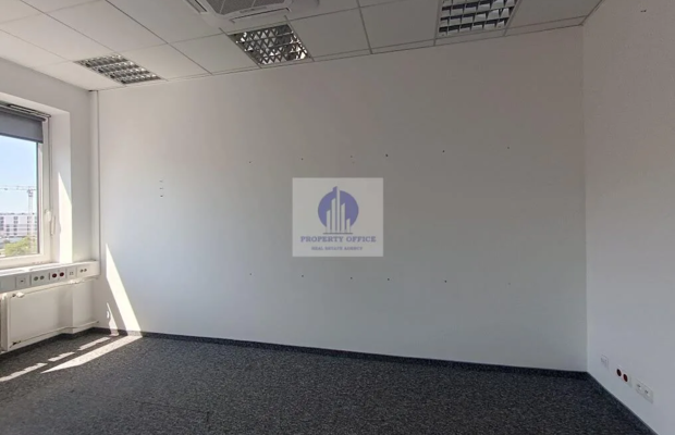 Mokotów: lokal biurowy 38 m2 do wynajęcia
