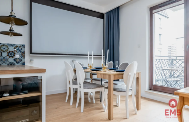 Apartament premium z kinem domowym – Młynowa