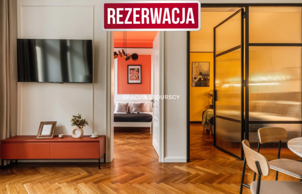 Stare Miasto, 4 pokoje po remoncie, inwestycja