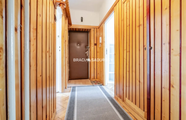 59m2 3 pok+os kuchnia Ul.Staszczyka Bronowice