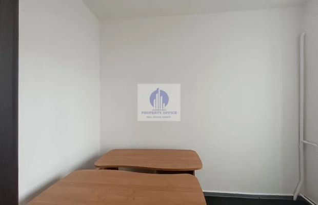 Praga Południe:lokal biurowy 27,20m2 do wynajęcia
