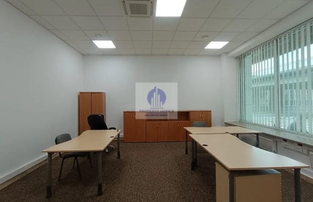 Mokotów: lokal biurowy 38 m2 do wynajęcia