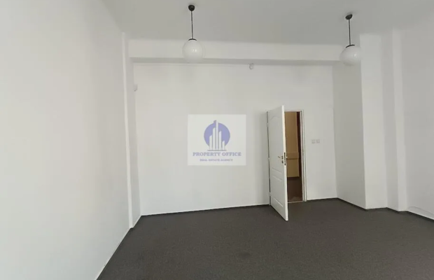 Mokotów: lokal biurowy 27,50 m2 do wynajęcia