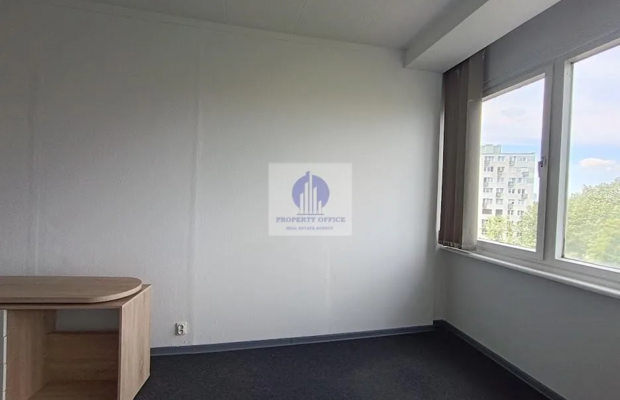 Praga Południe: lokal biurowy 22,60 m2 do wynajęcia