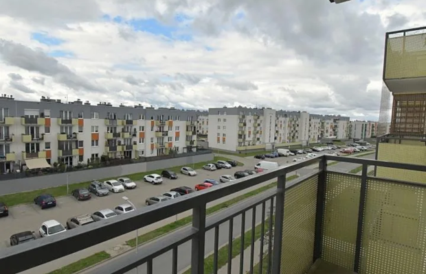2 pokoje, komórka, miejsce postojowe
