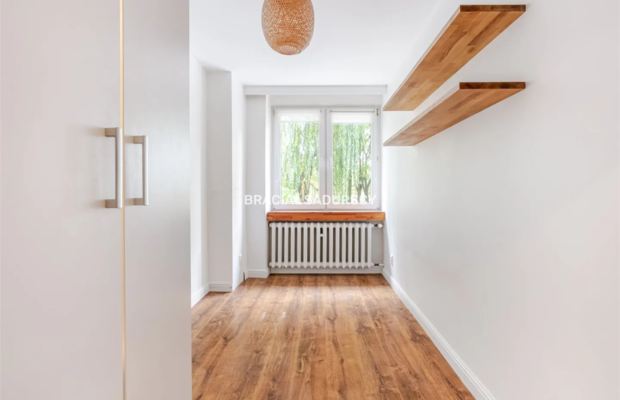 Do wynajęcia nowoczesne mieszkanie po remoncie - 38 m² | os. Strusia, Kraków Nowa Huta   
 
Cena najmu: 2 500 zł | 2 pokoje | P