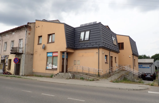 Syndyk sprzeda działkę zabudowaną w Birczy