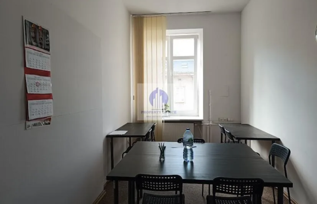 Śródmieście: lokal biurowy 17 m2 do wynajęcia