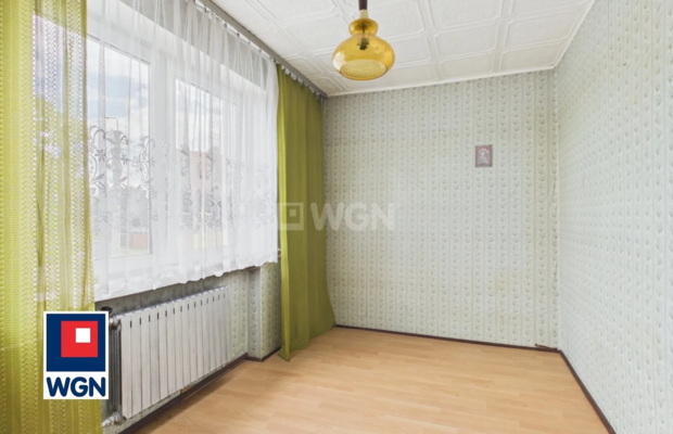 Nowe Miasteczko, dom, 6 pokoi, 190 m2, sprzedam, 650 000 zł.  
  
Na sprzedaż wolnostojący dom o powierzchni ok. 190 m2, położo