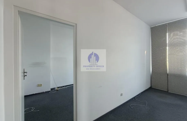 Włochy: lokal biurowy 41,80m2 do wynajęcia