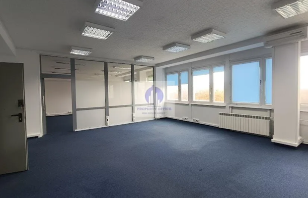 Praga Południe: lokal biurowy 59,40 m2 do wynajęcia