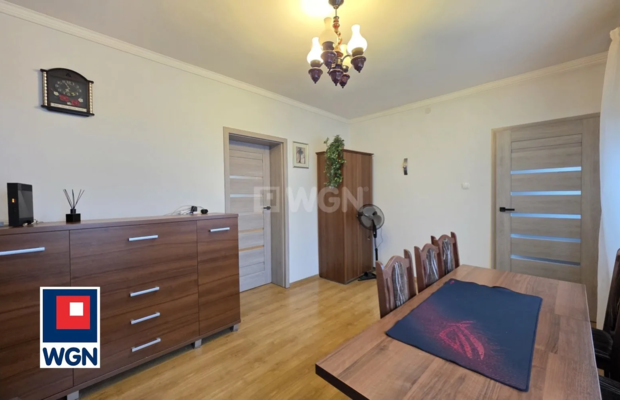 Przemków, mieszkanie, 2 pokoje, 77 m2, sprzedam 159 000zł.  
  
Na sprzedaż mieszkanie znajdujące się na I piętrze w kamienicy.