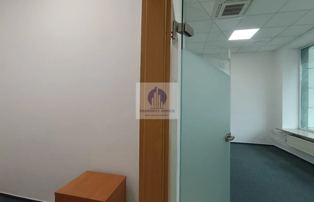Mokotów: lokal biurowo-usługowy 35 m2 do wynajęcia