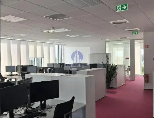 Włochy: lokal biurowy 919,50 m2 do wynajęcia