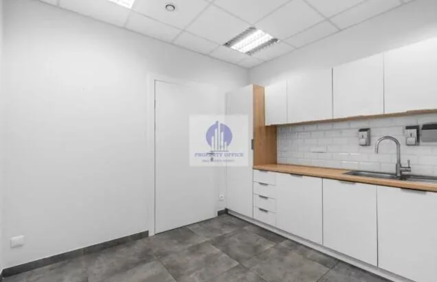 Ochota: lokal biurowy 378,31m2 do wynajęcia