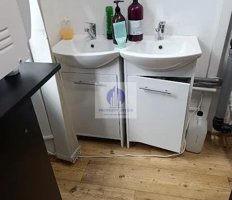 Śródmieście: lokal biurowo-usługowy 64 m2 do wynajęcia