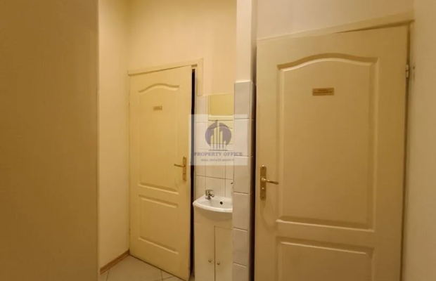 Mokotów: lokal handlowo-usługowy o pow. 64,90 m2 do wynajęcia